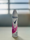 اسپریبدن Rexona Pink Blush