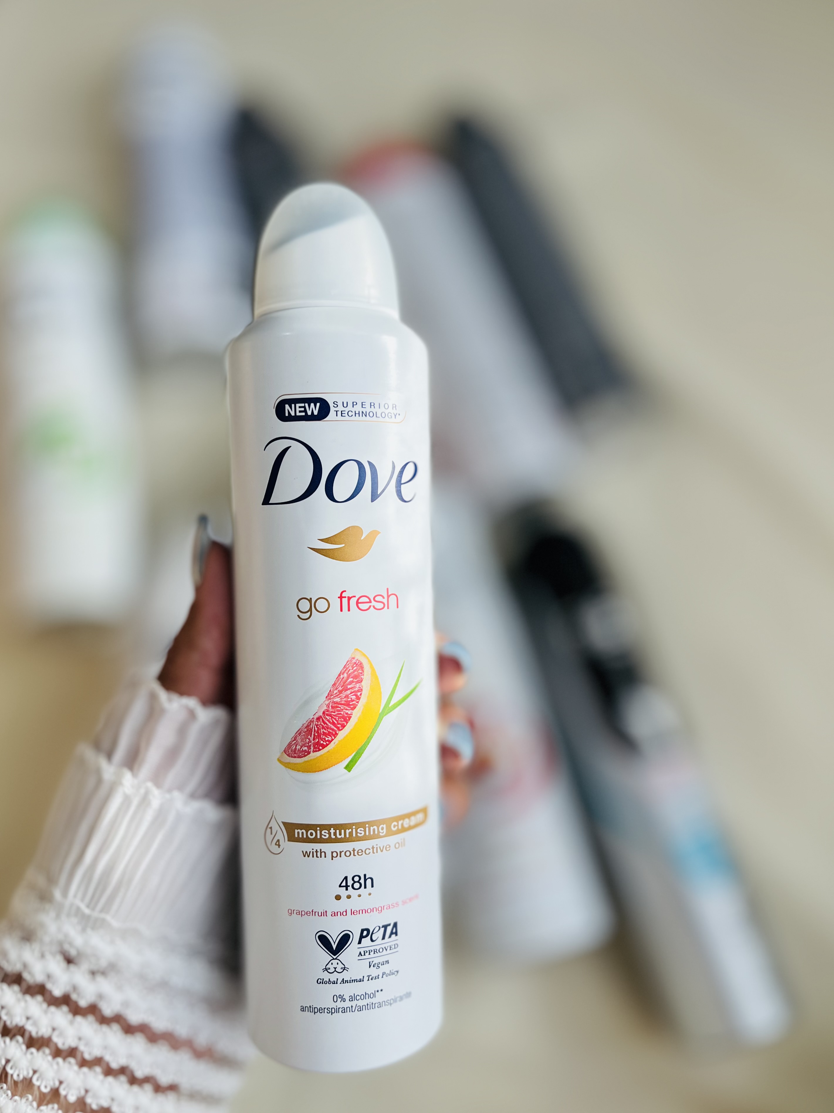اسپری‌بدن داو Grapefruit & Lemongrass with Protective Oil